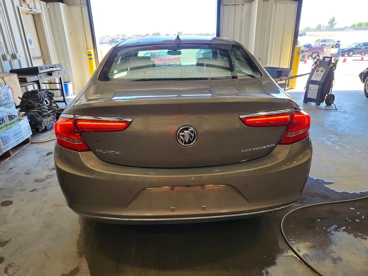 Buick LaCrosse Preferred