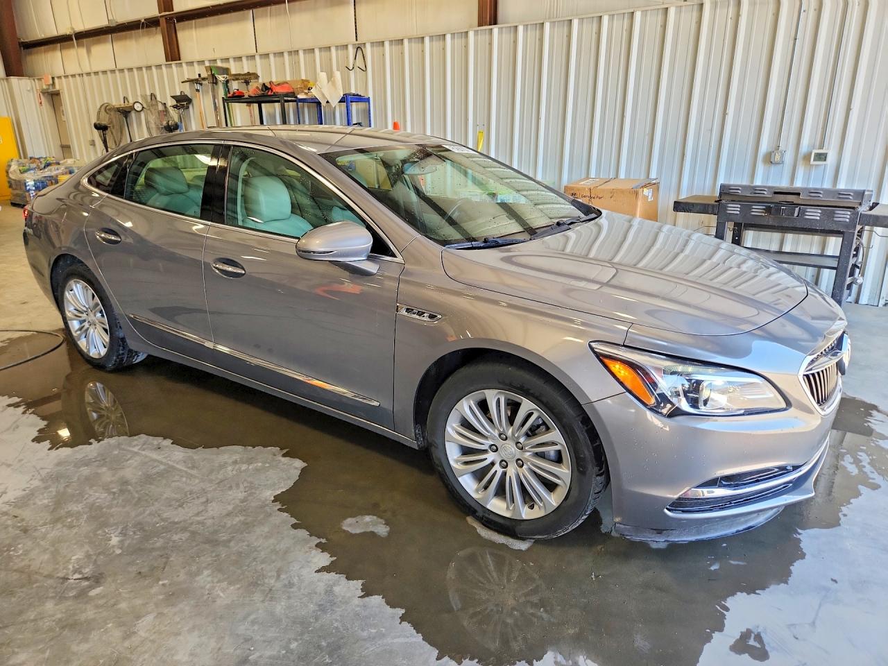 Buick LaCrosse Preferred