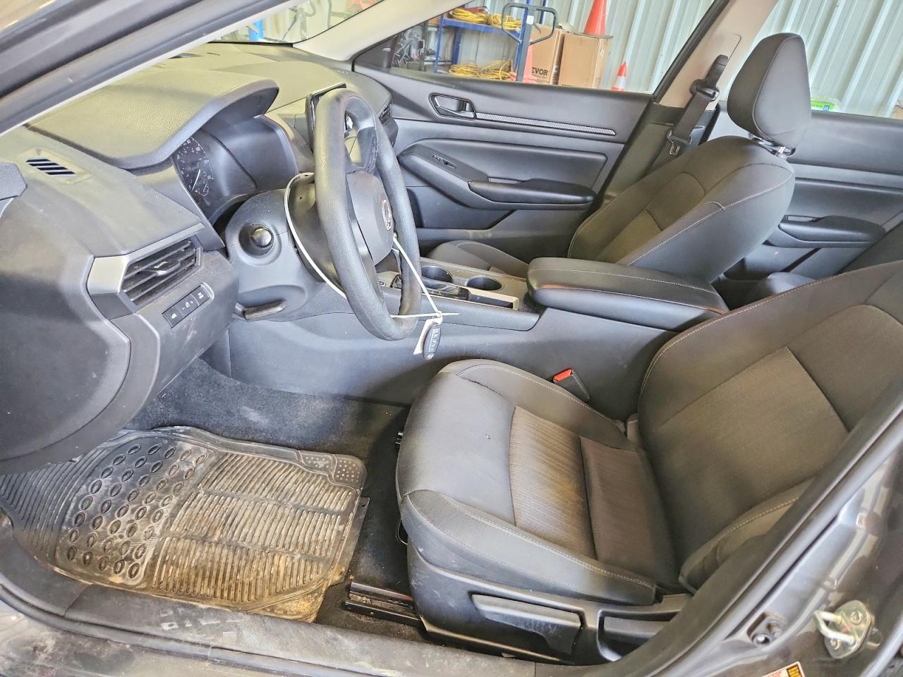 Nissan Altima S