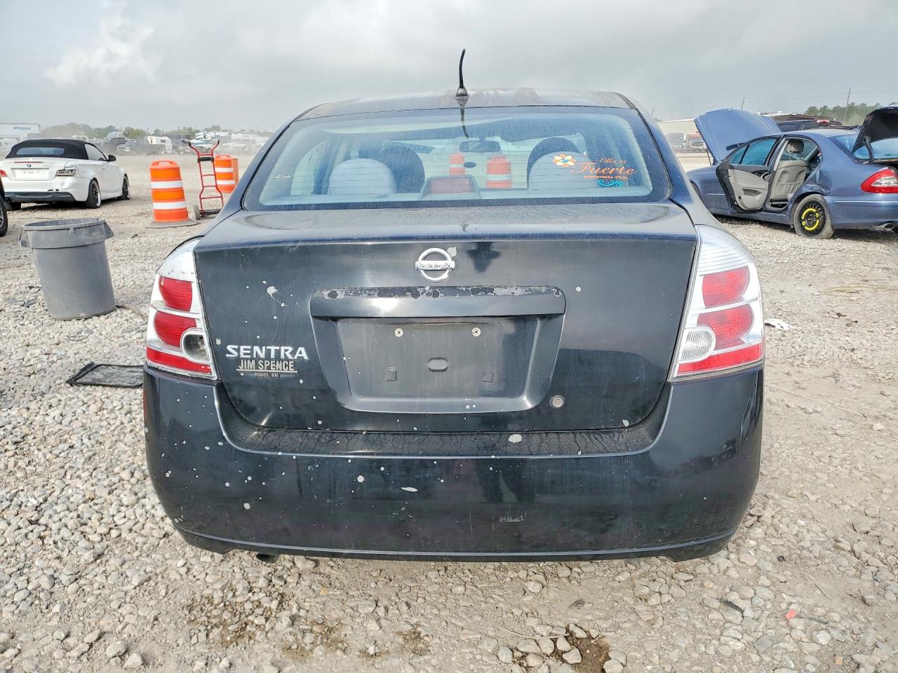 Nissan Sentra 2.0