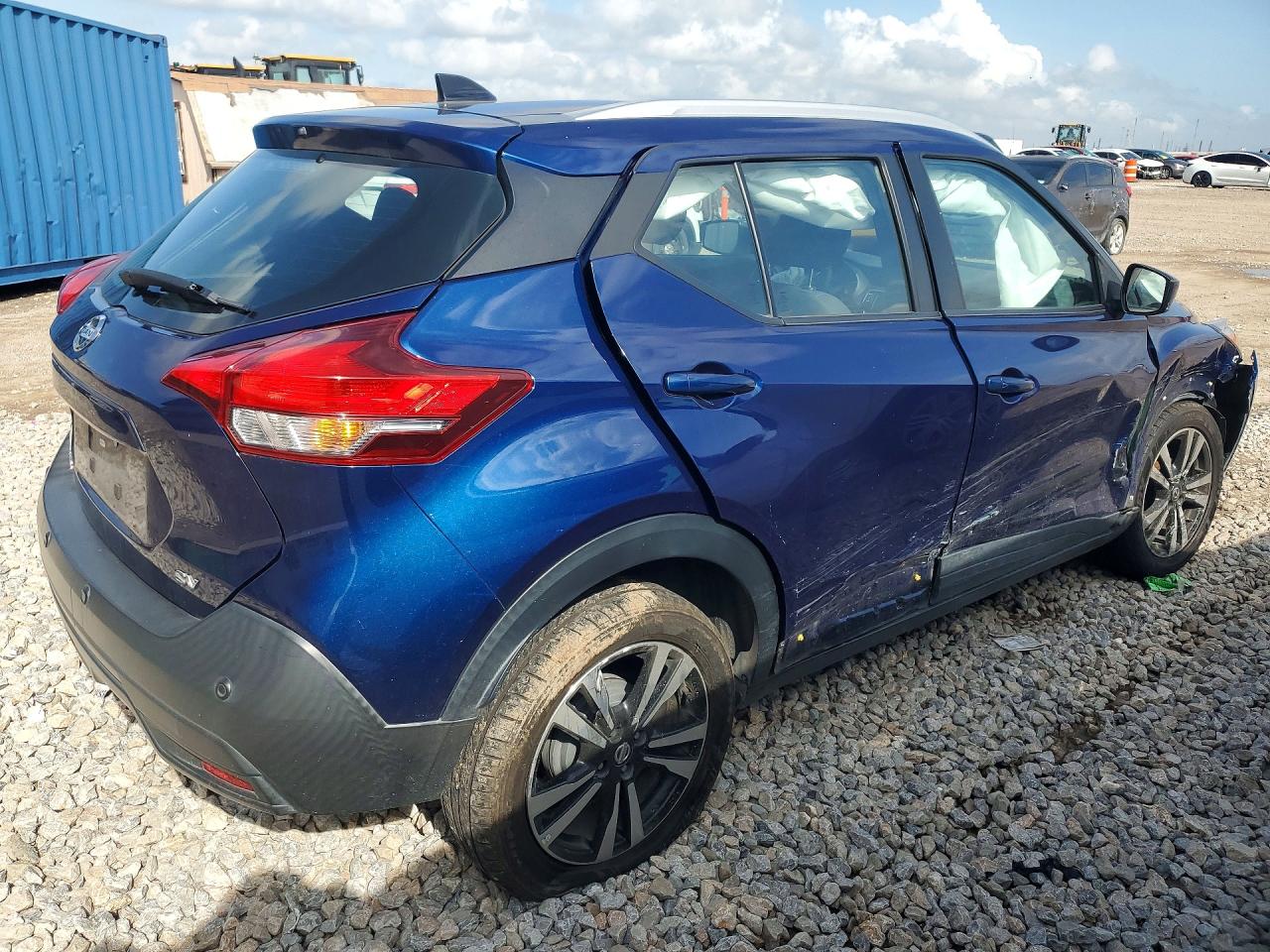 Nissan Kicks Sv