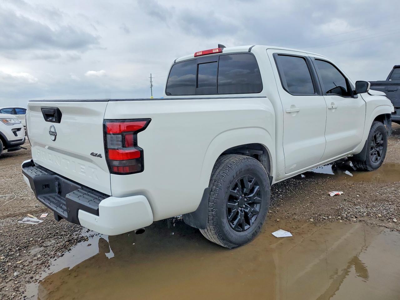 Nissan Frontier Sv