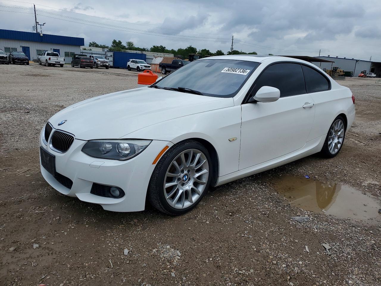 Salvage BMW 3 Series Image