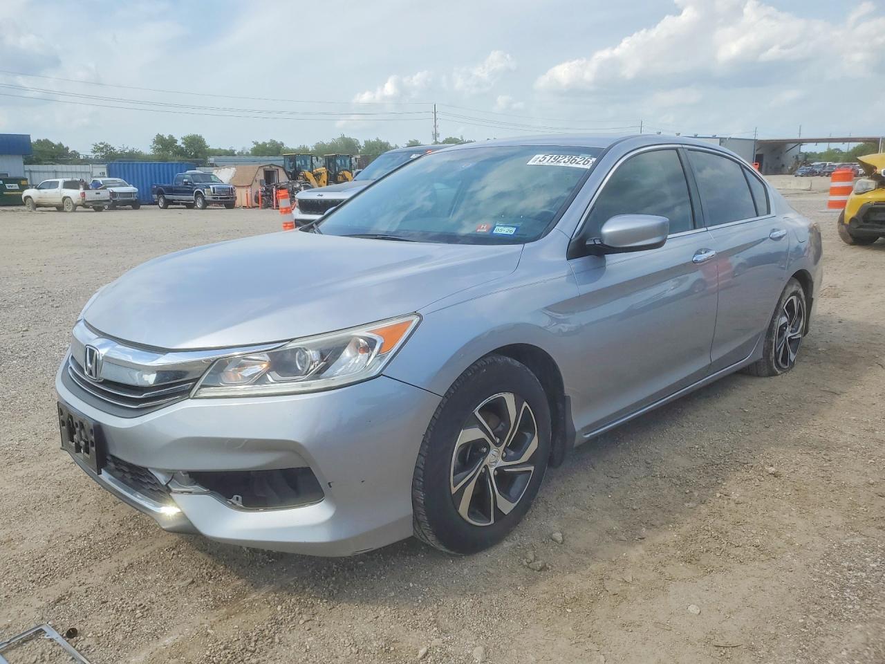 Salvage Honda Accord Image