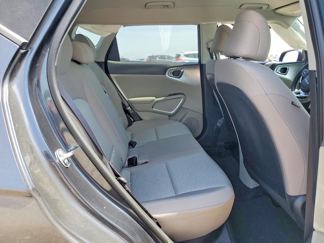 Kia Soul Lx
