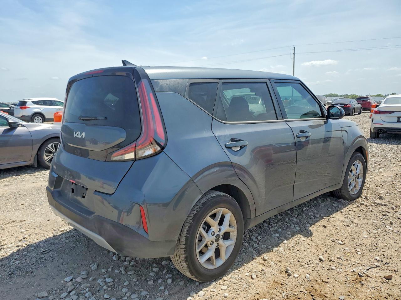 Kia Soul Lx