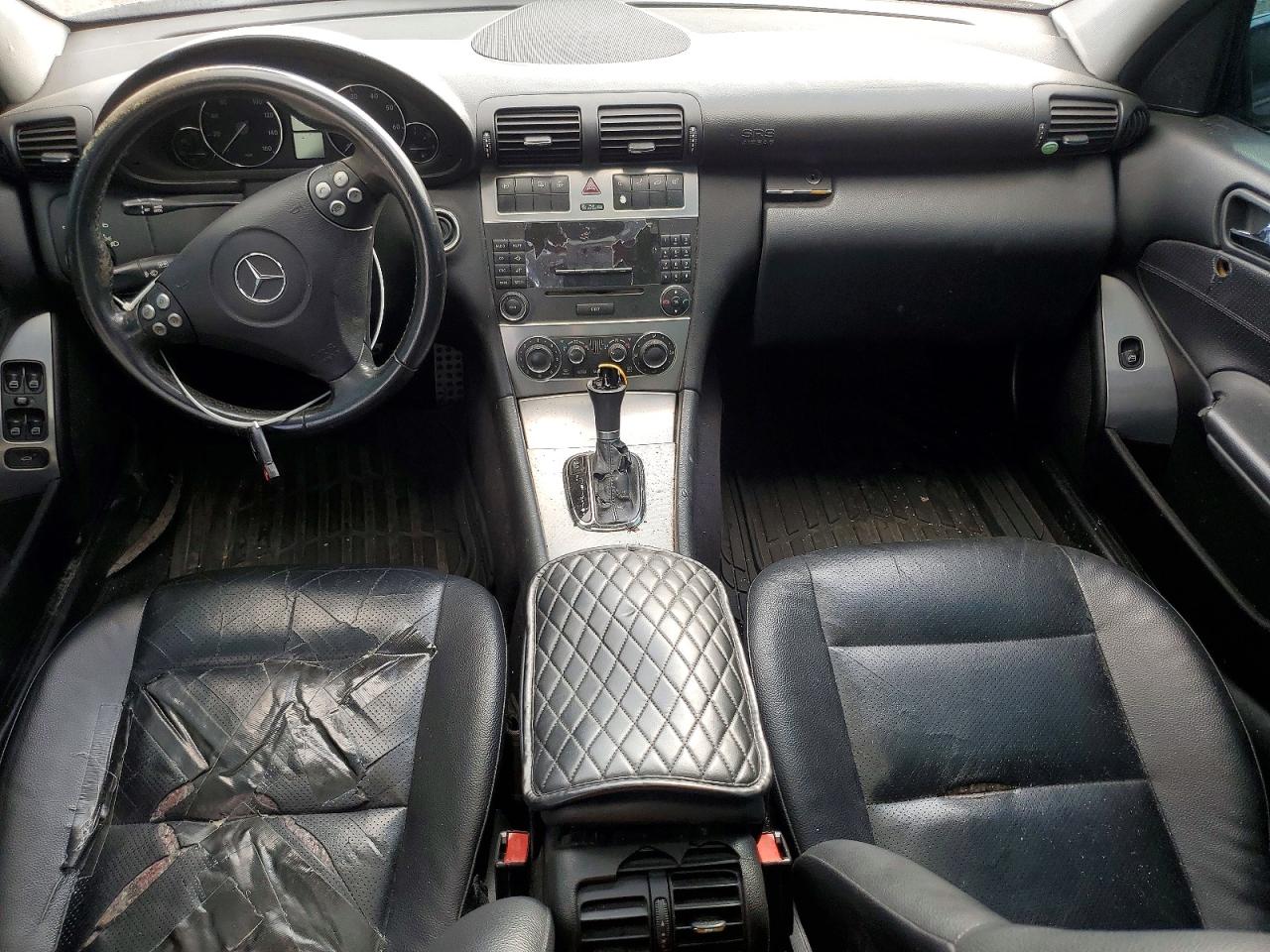 Mercedes-Benz C-Class 230