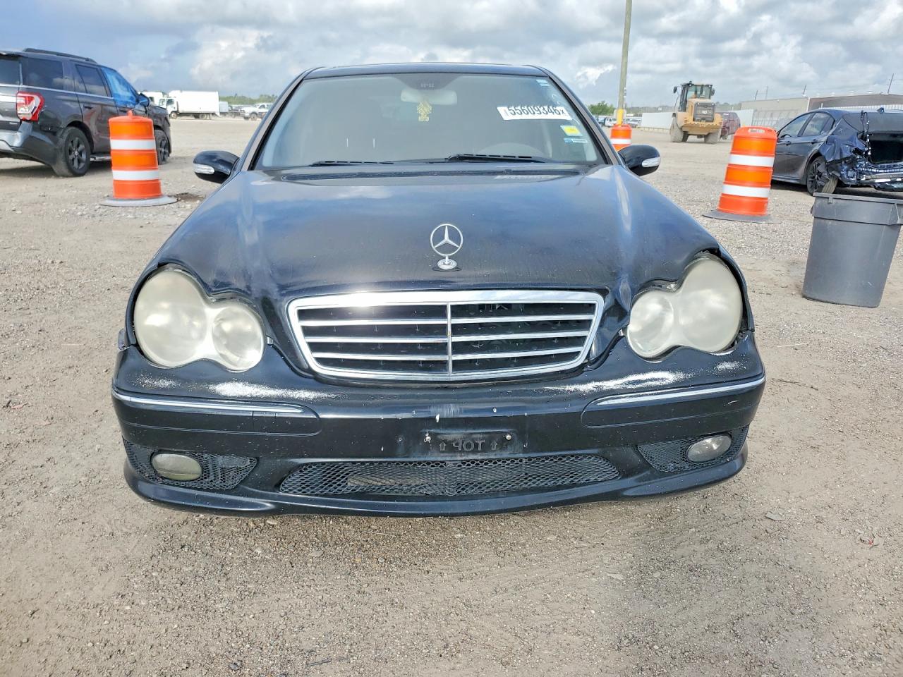Mercedes-Benz C-Class 230