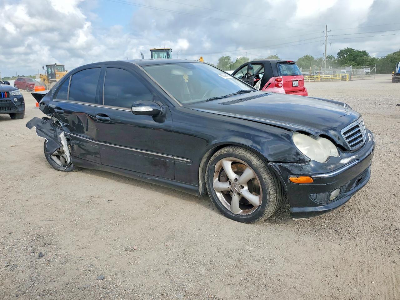 Mercedes-Benz C-Class 230