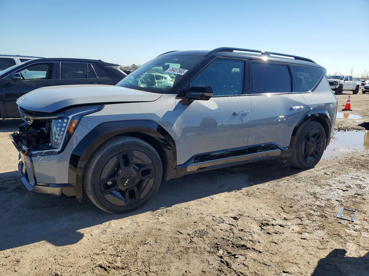 Salvage Kia Ev9 Gt-Lin Image