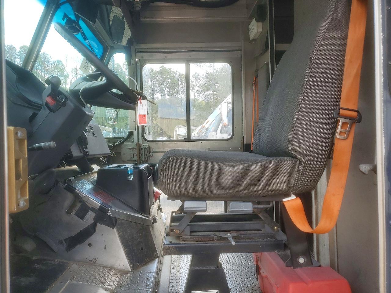 Freightliner Mt45