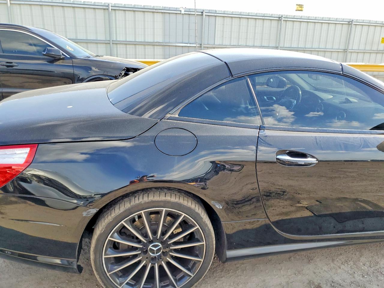 Mercedes-Benz S-Class 550