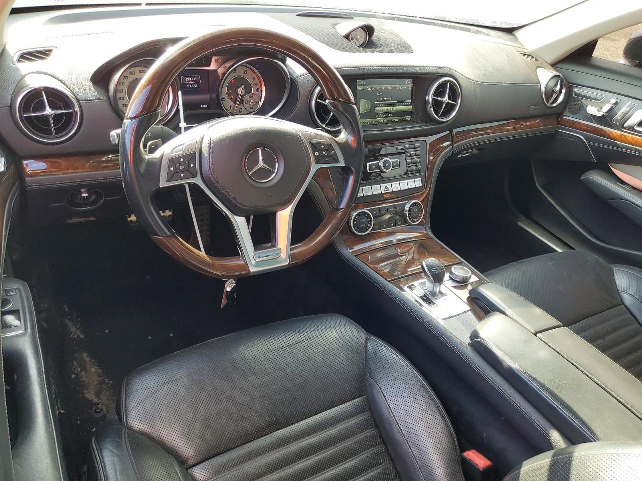 Mercedes-Benz S-Class 550