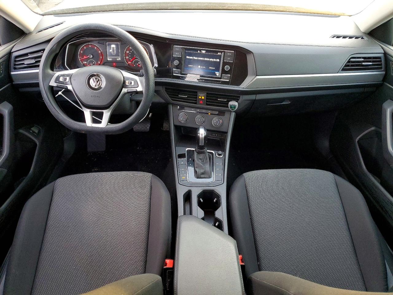Volkswagen Jetta S