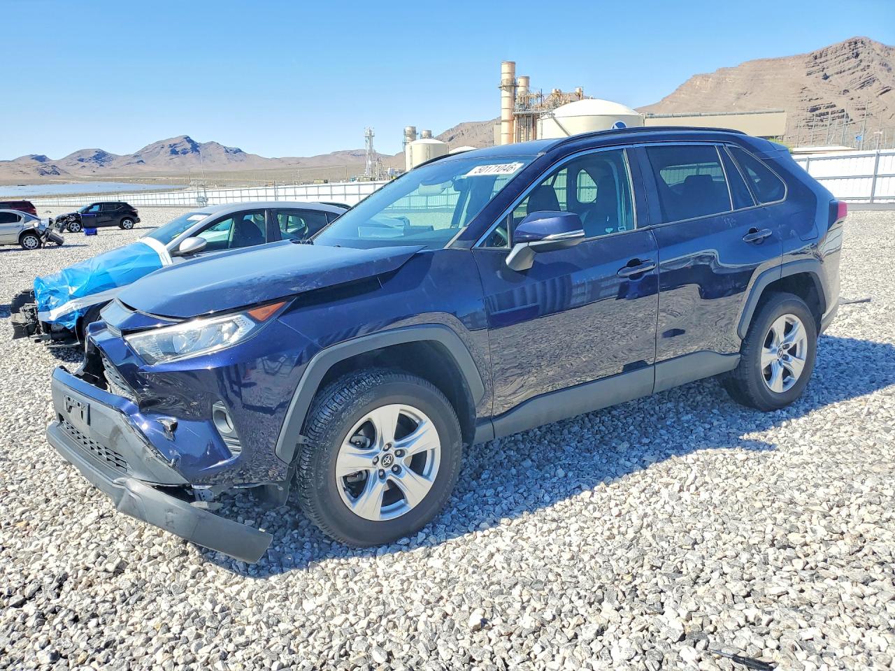 Salvage Toyota RAV4 Image