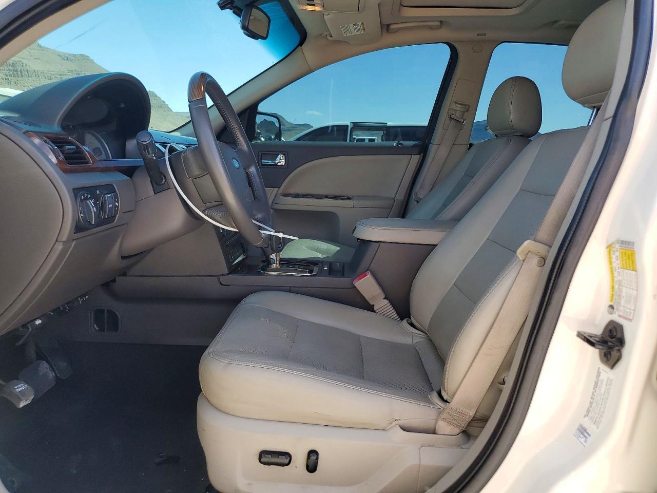 Ford Taurus Limited