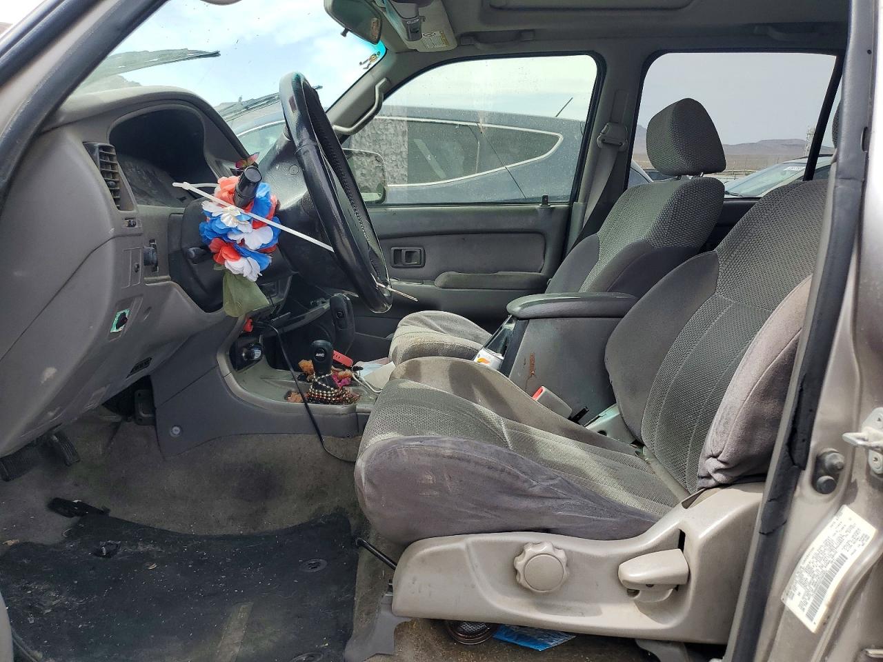 Toyota 4Runner Sr5