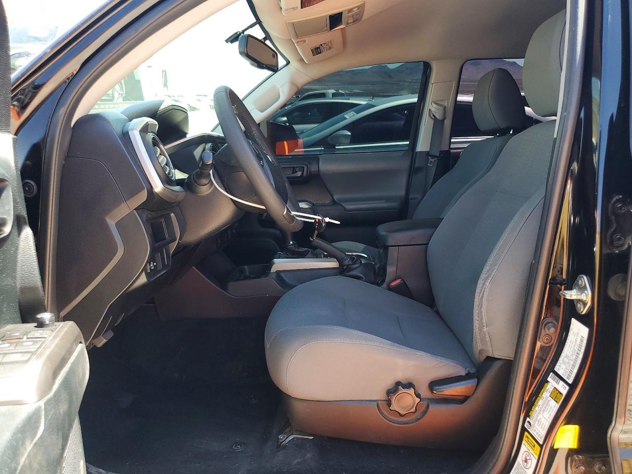 Toyota Tacoma Sr5 V6