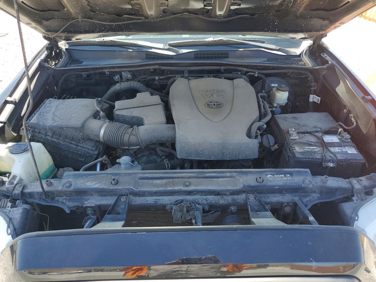 Toyota Tacoma Sr5 V6