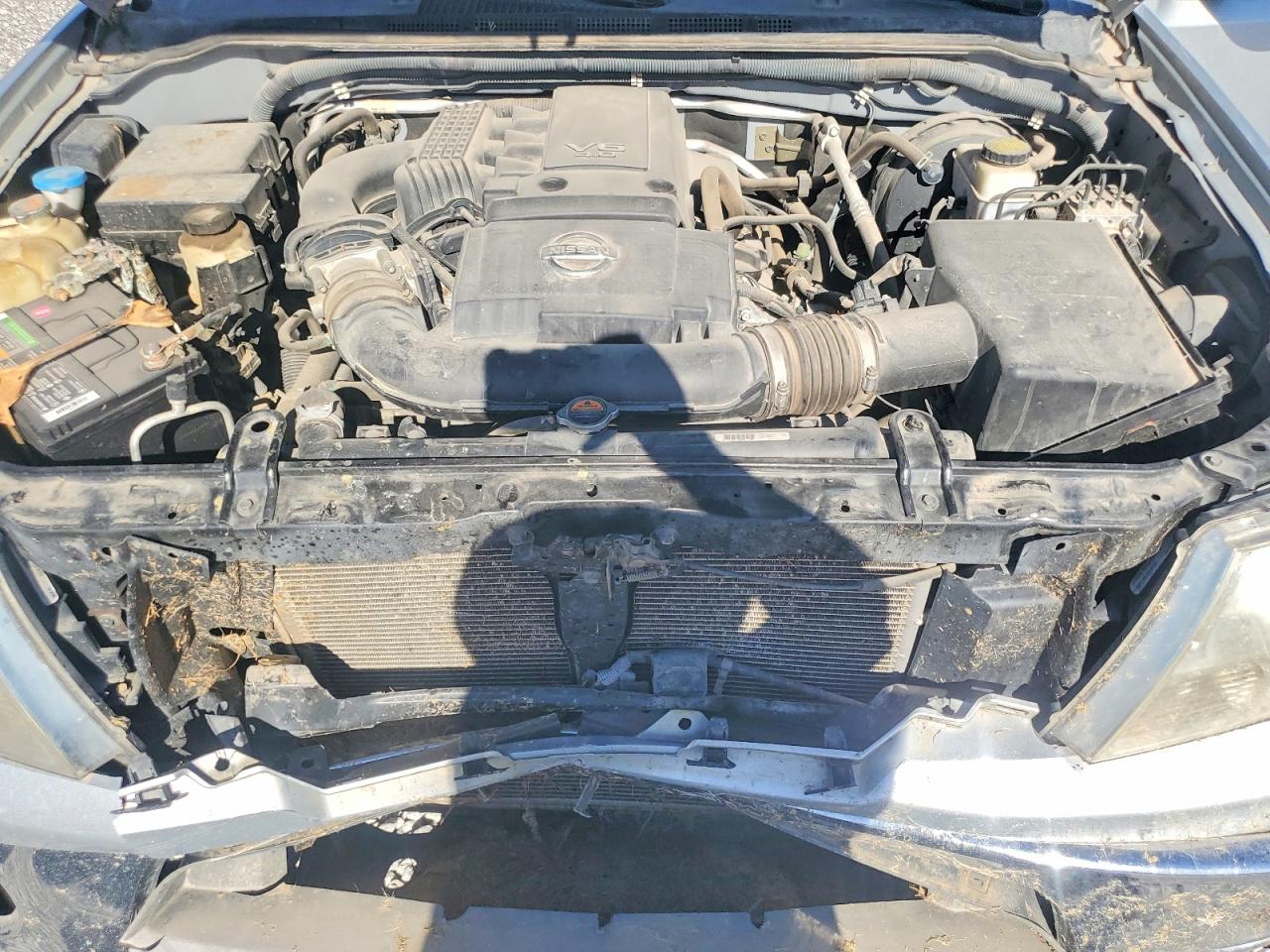 Nissan Frontier Sv V6