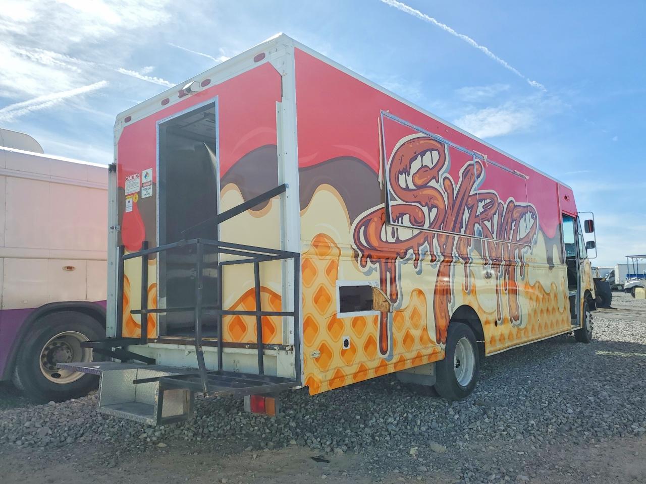 Workhorse Custom Chassis Commercial Chassis W62