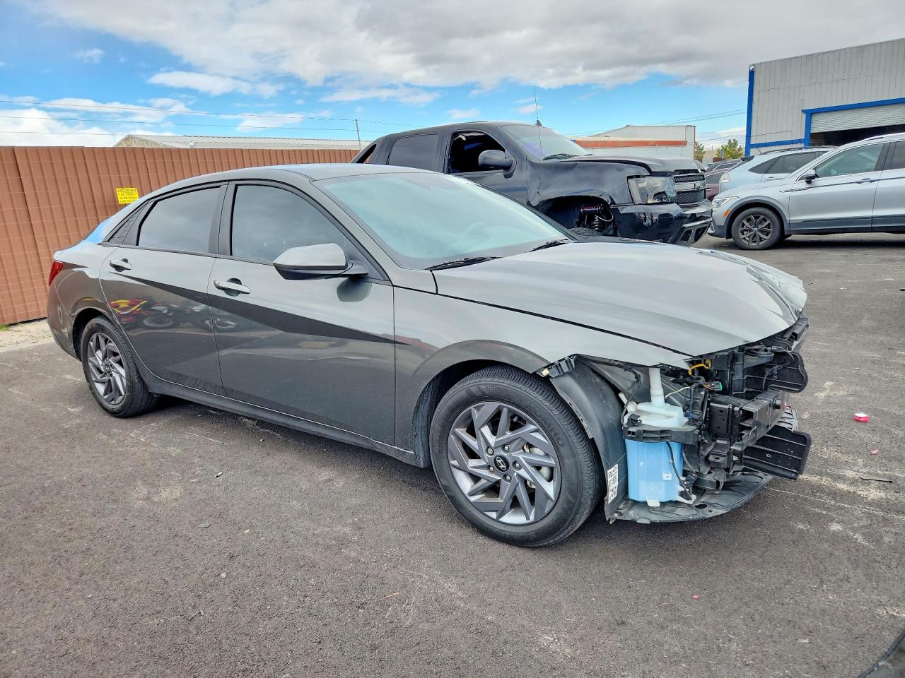 Hyundai ELANTRA Sel