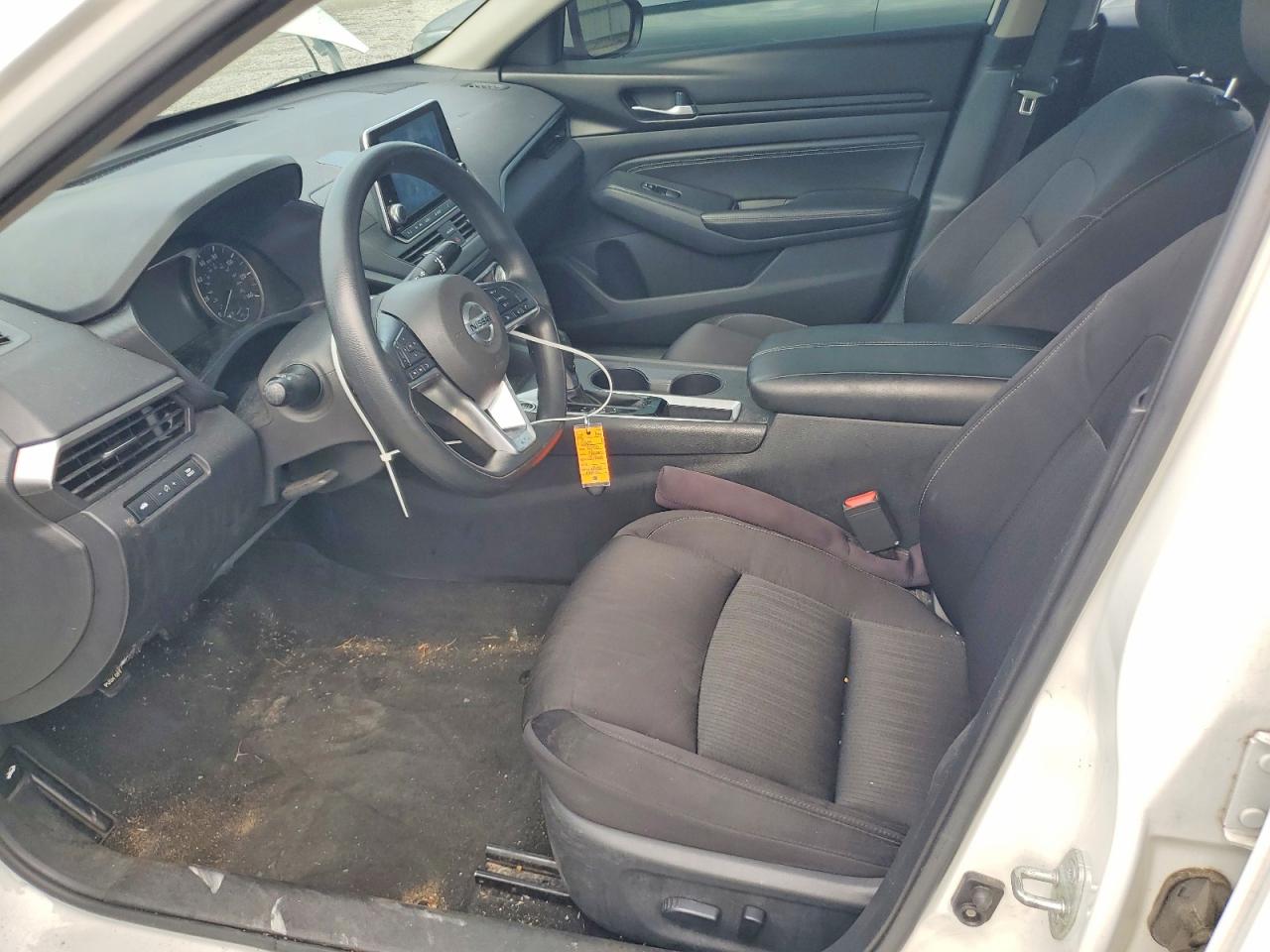 Nissan Altima S