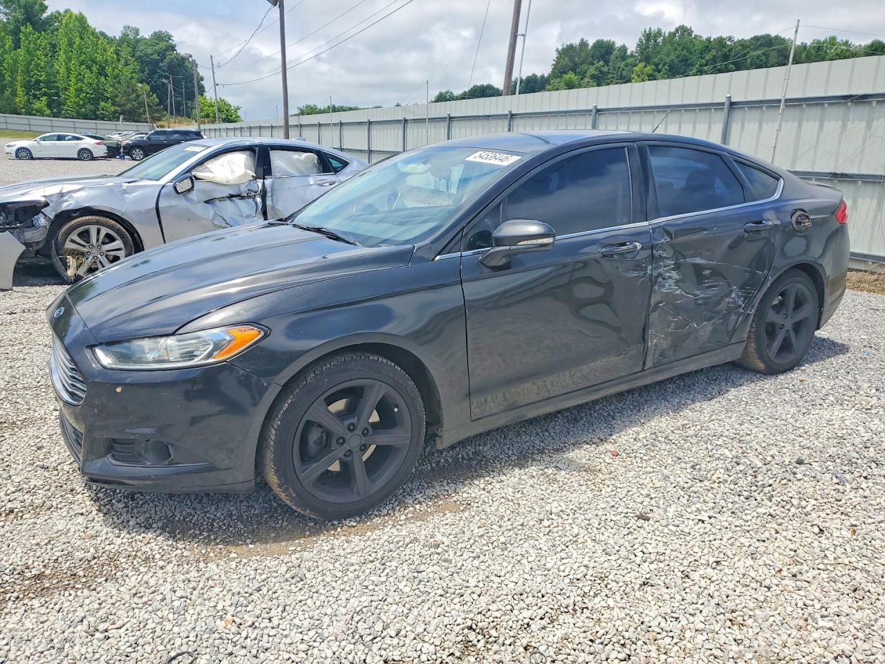 Salvage Ford Fusion Image