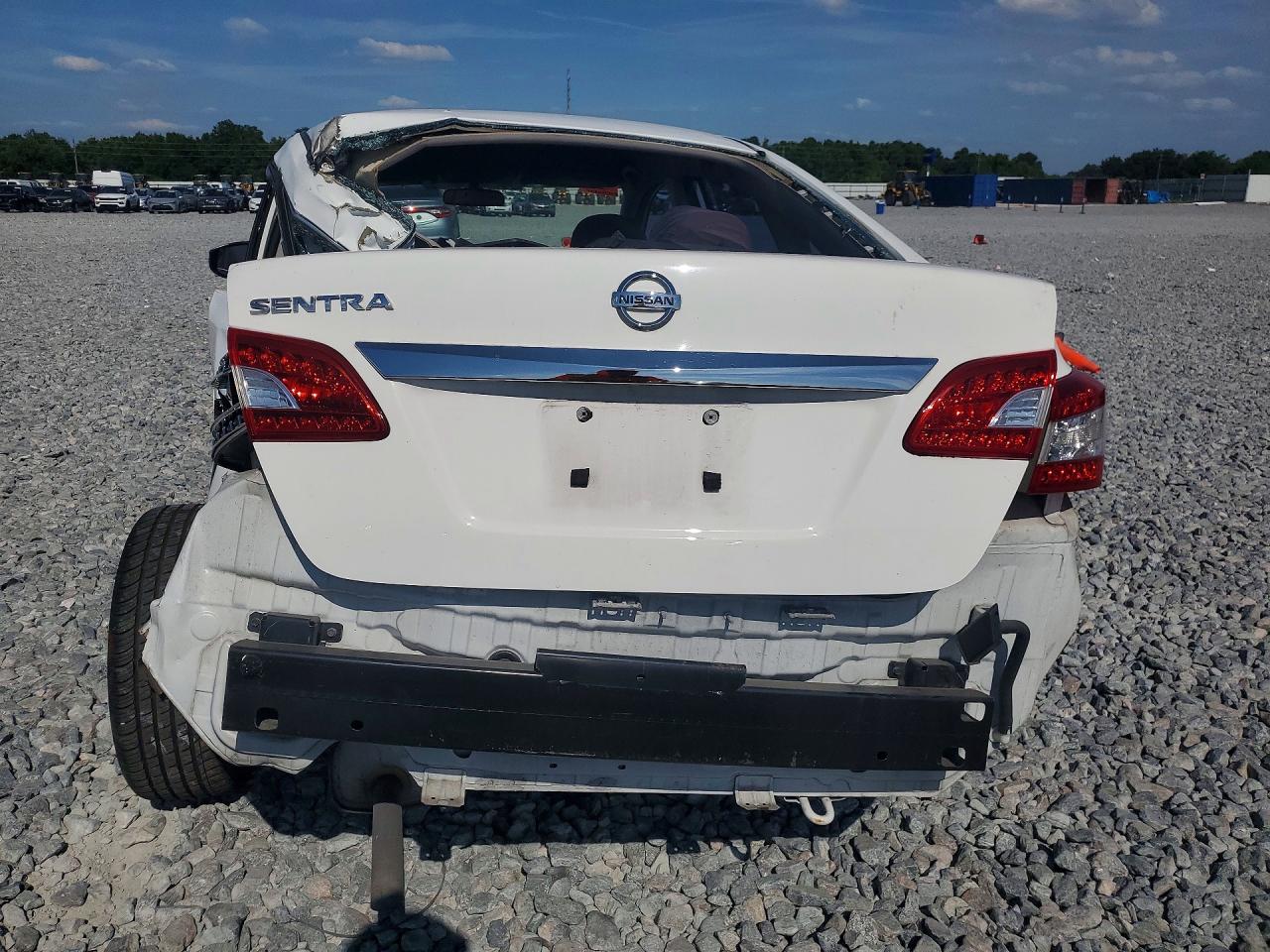 Nissan Sentra S
