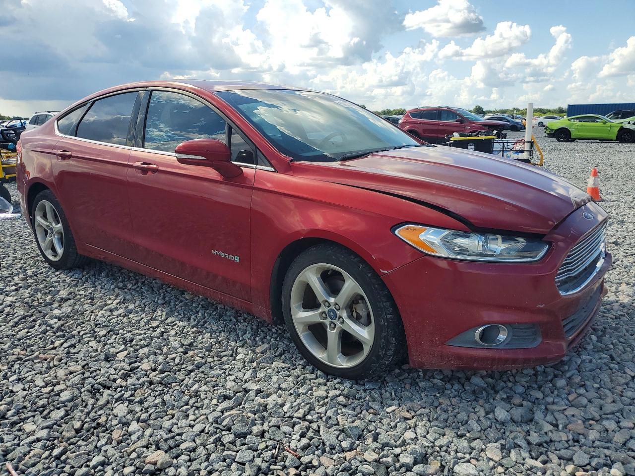 Ford Fusion Se Hybrid