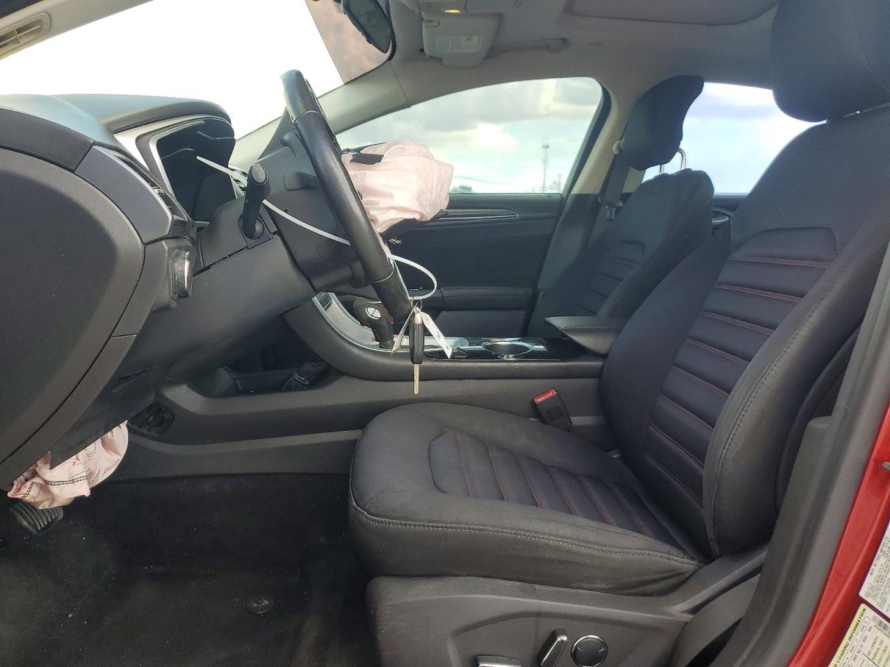 Ford Fusion Se Hybrid