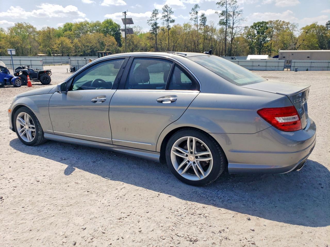 Mercedes-Benz C-Class 250