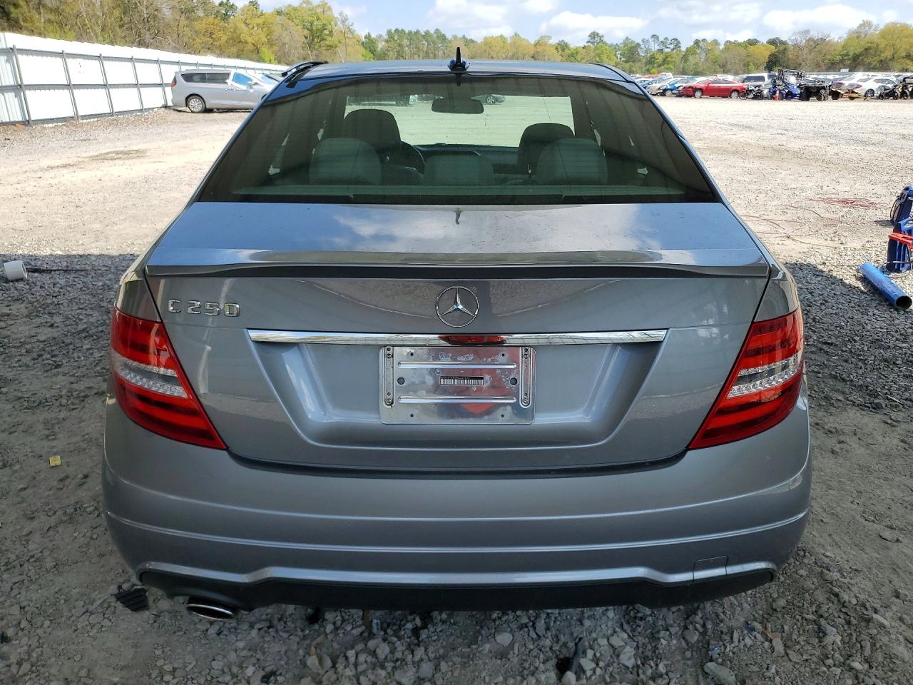 Mercedes-Benz C-Class 250
