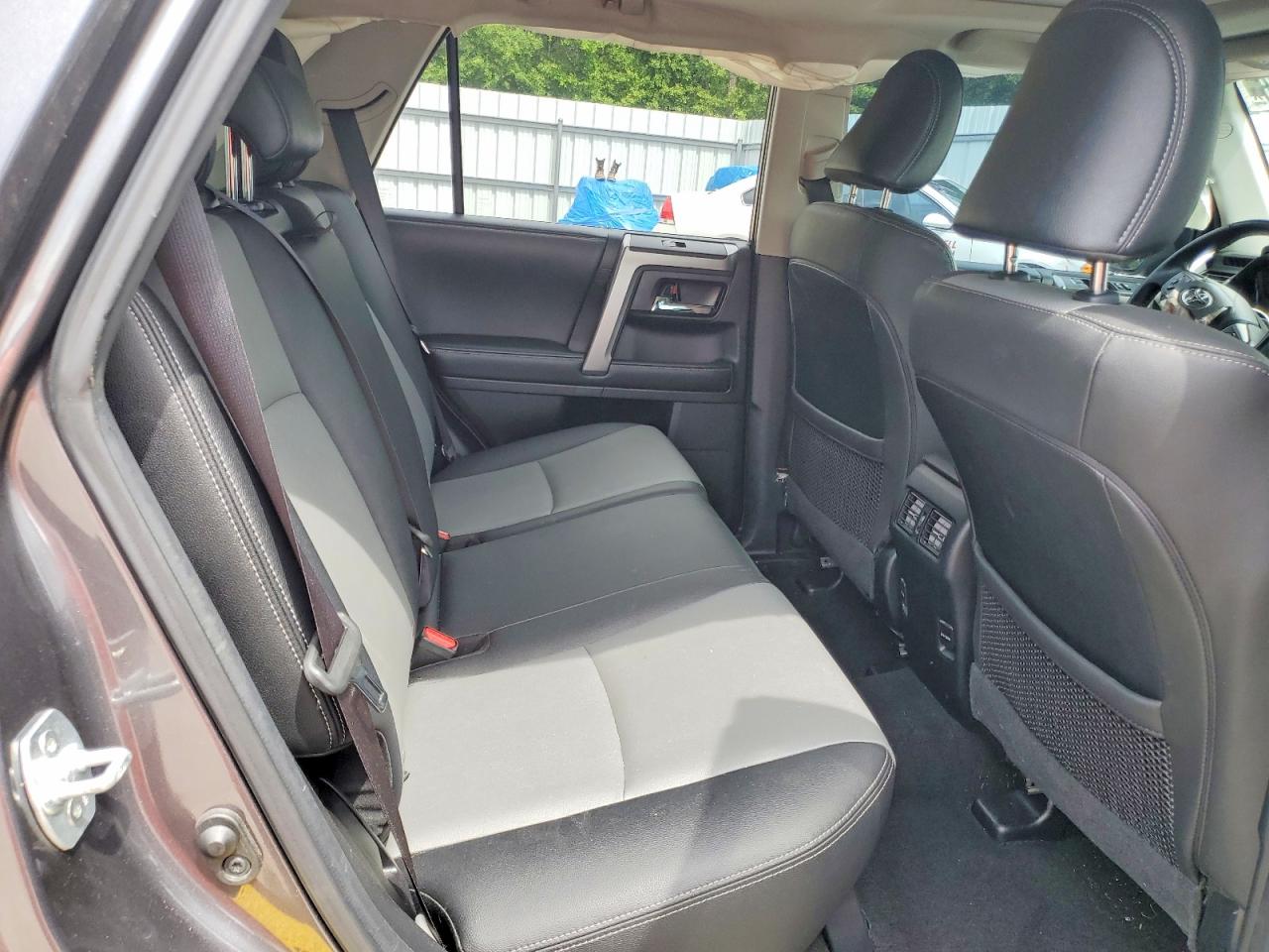 Toyota 4Runner Sr5 Premium
