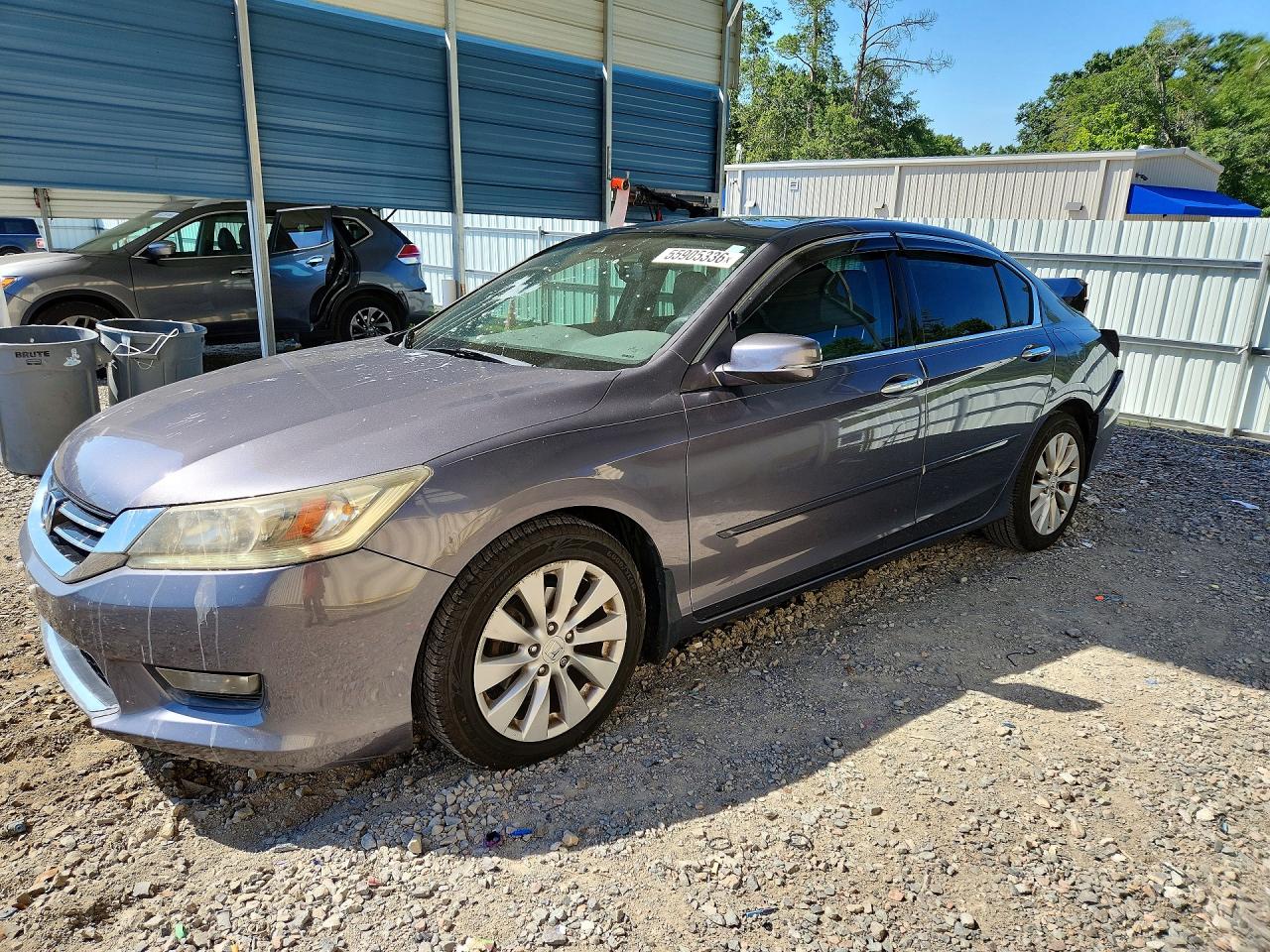 Salvage Honda Accord Image