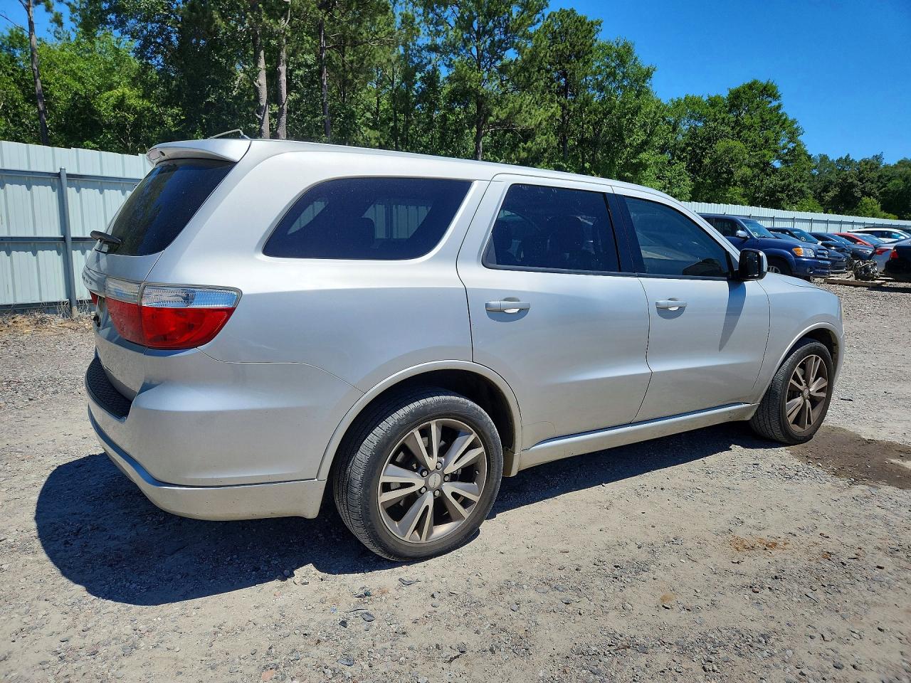 Dodge Durango Sxt
