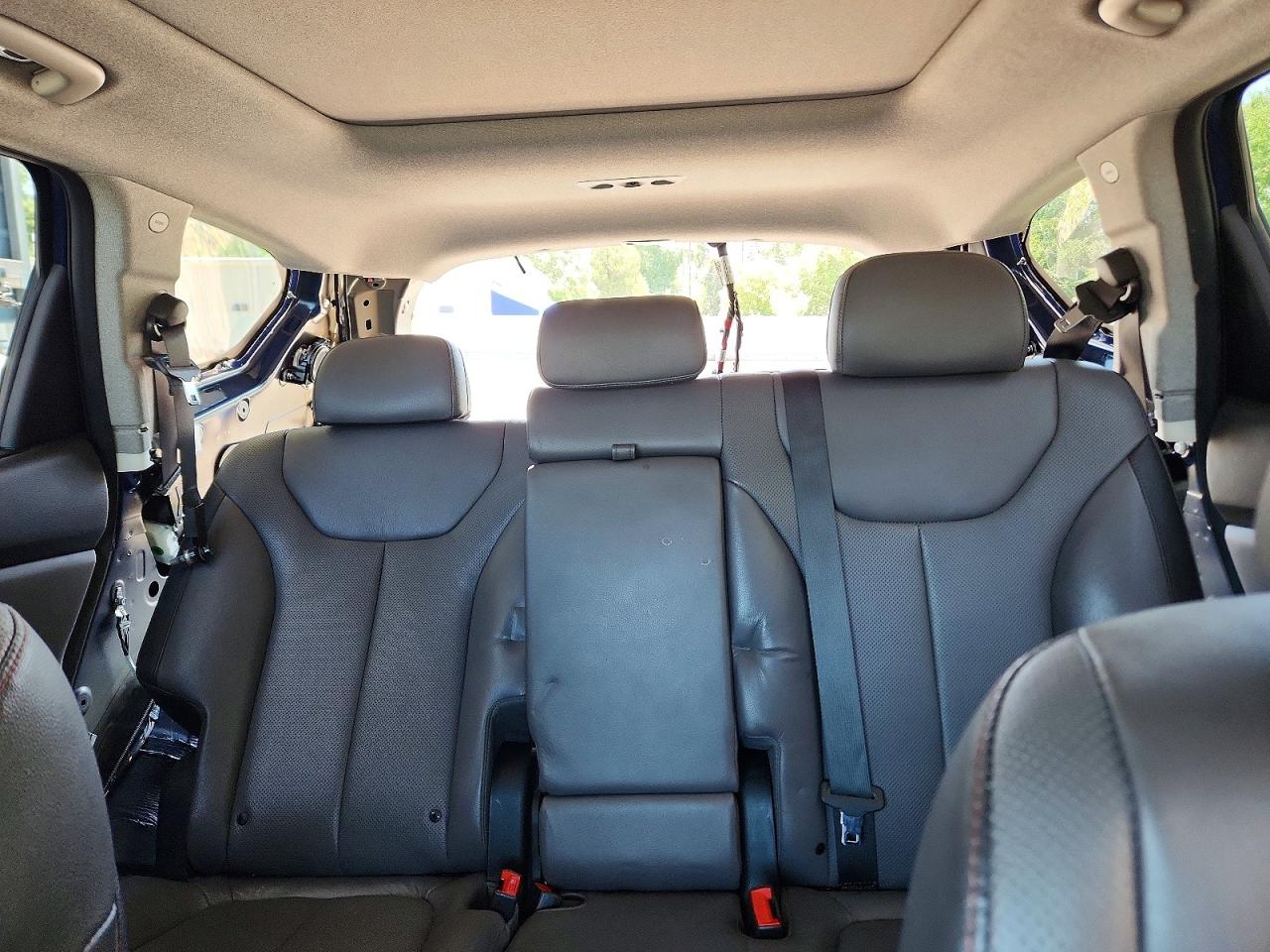 Hyundai SANTA FE Ultimate 2.4l
