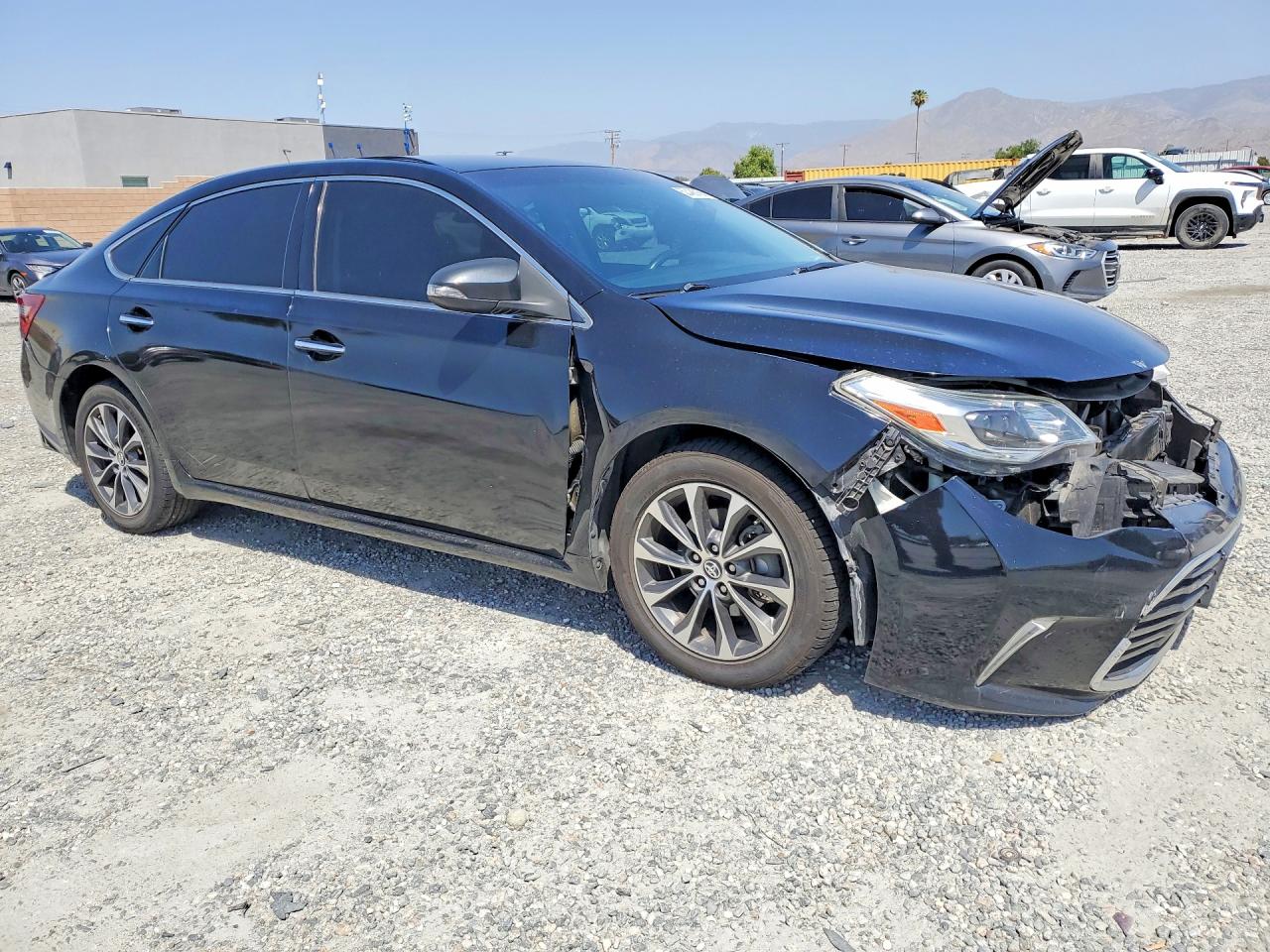 Toyota Avalon Xle
