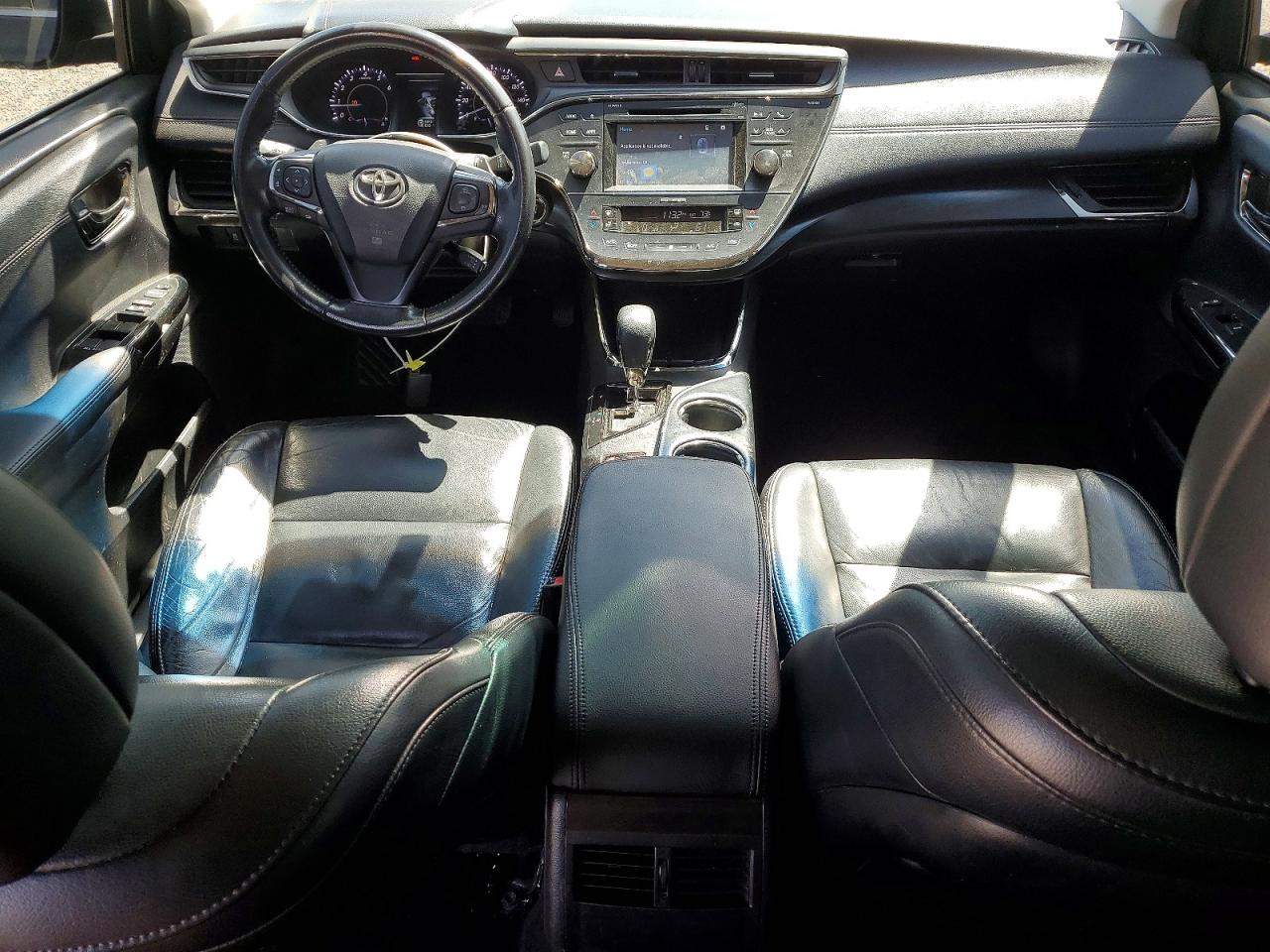 Toyota Avalon Xle