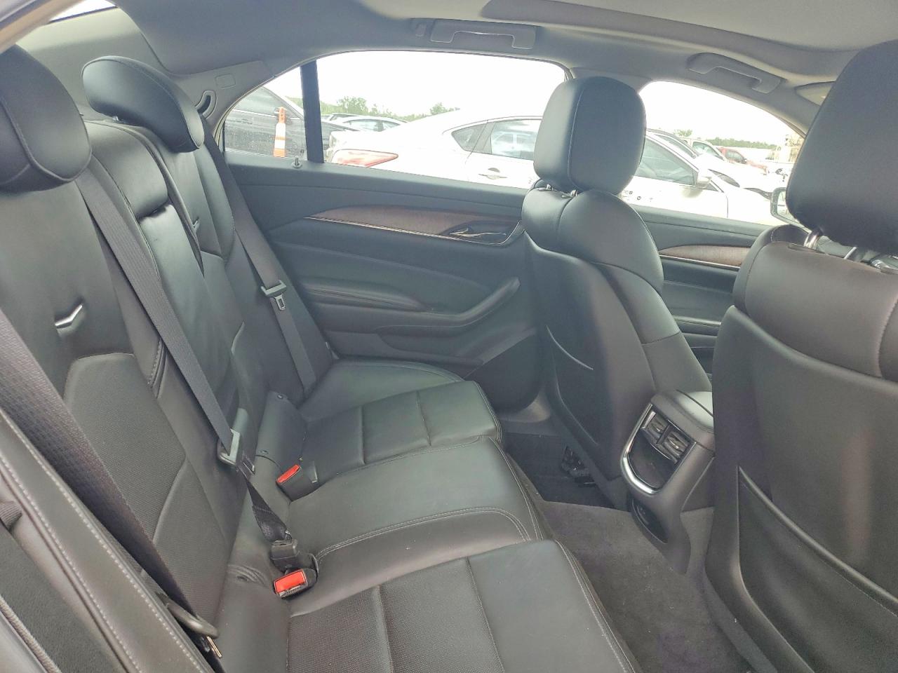 Cadillac CTS Luxury