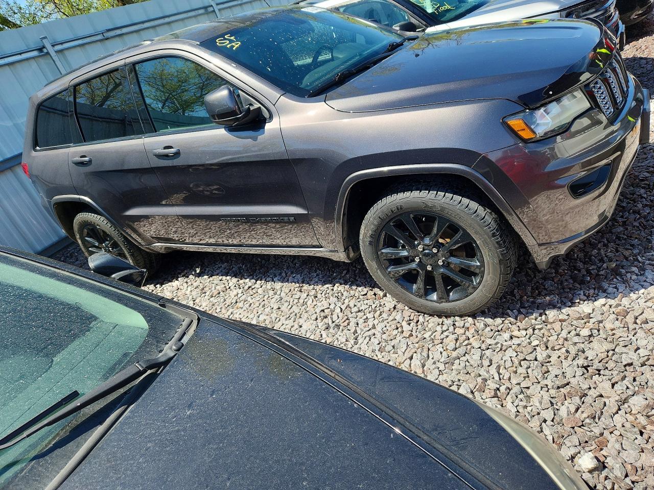 Jeep Cherokee Laredo