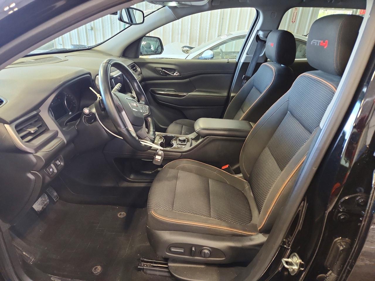 GMC Acadia At4