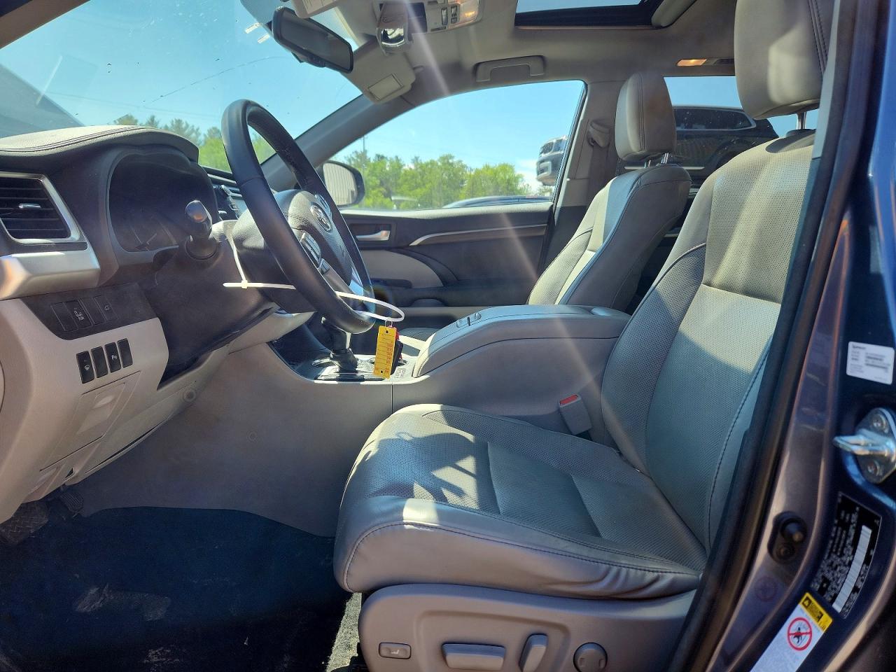 Toyota Highlander Sport