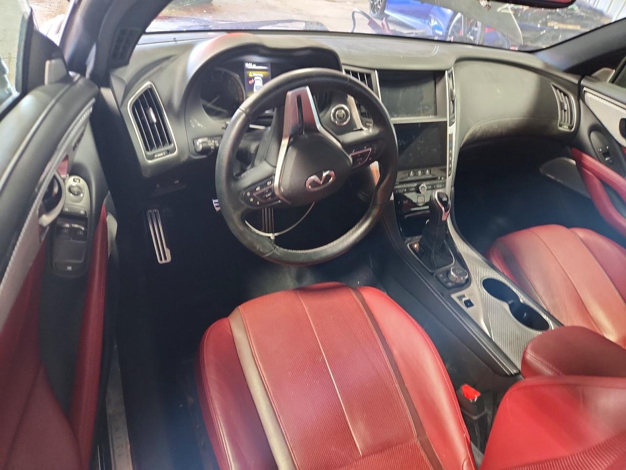 INFINITI Q60 Red Sport 400