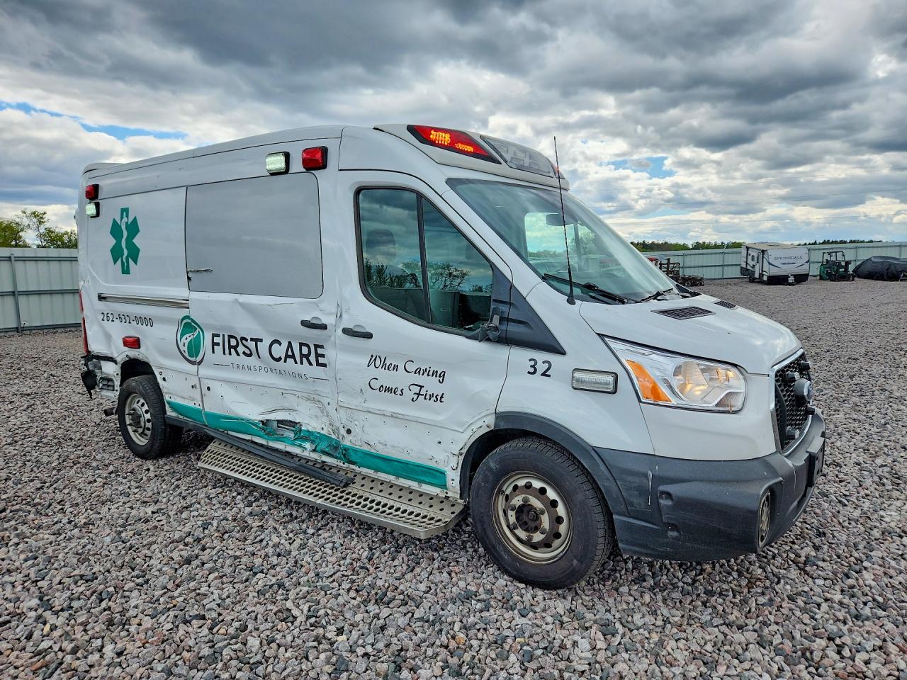 Ford Transit T-250