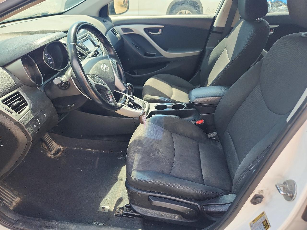 Hyundai ELANTRA Value Edition