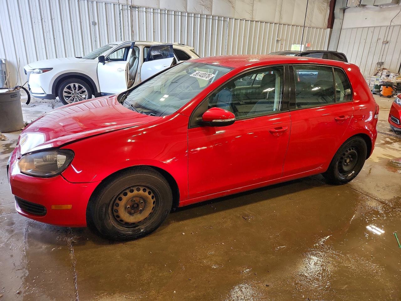 Salvage Volkswagen Golf Image