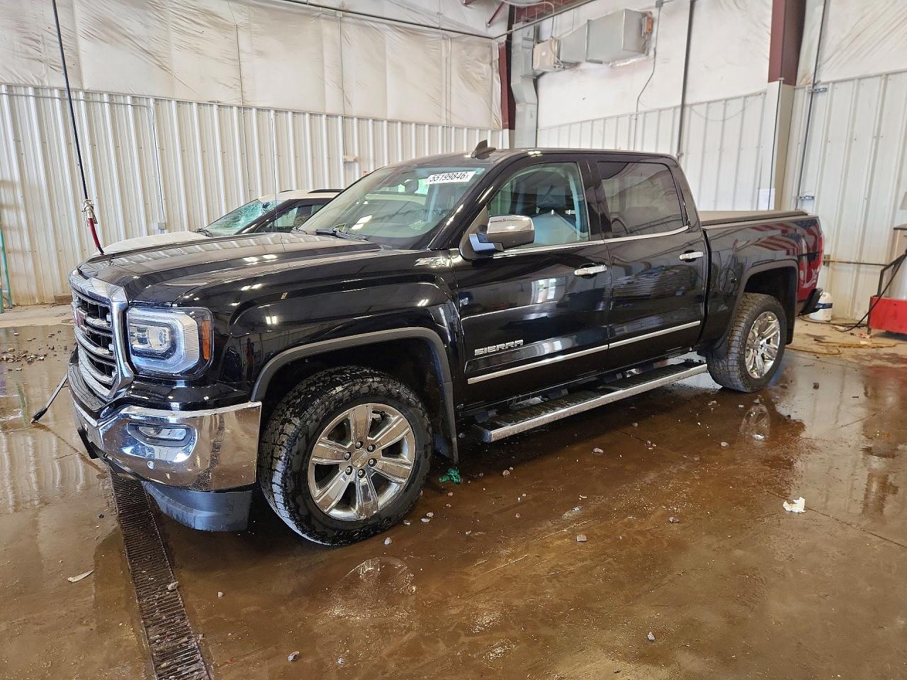 Salvage GMC Sierra Image