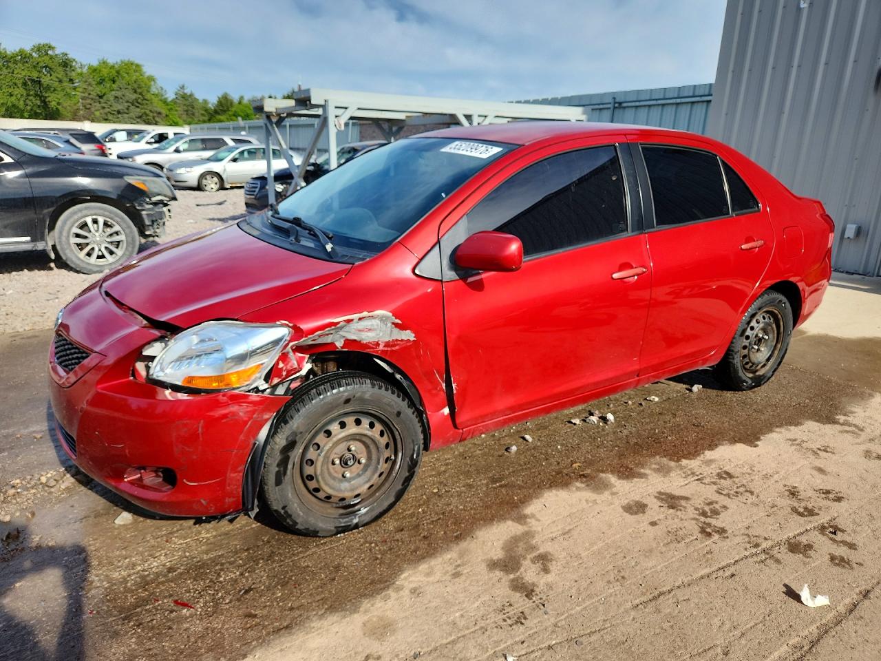 Salvage Toyota Yaris Image