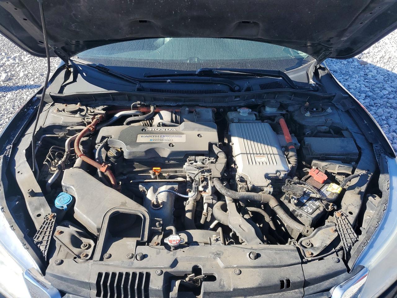Honda Accord Touring Hybrid